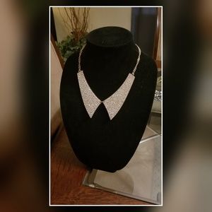 Sparkly Silver Collar Shaped Necklace